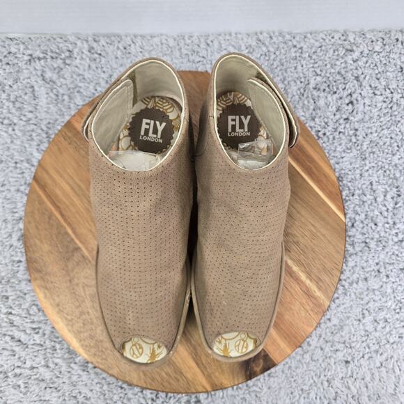 Fly London Ypul Taupe Perforated Peep Toe Ankle Strap Wedge Sandals Womens 39 - Picture 6 of 16